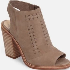 Vince Camuto Katri Bootie (Open Toe) - Tan/Beige